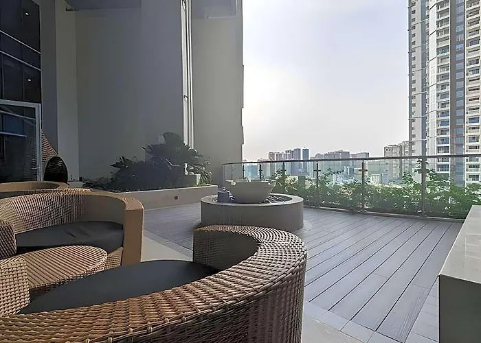 Hotel Eg Private House -bgc Uptown 4*