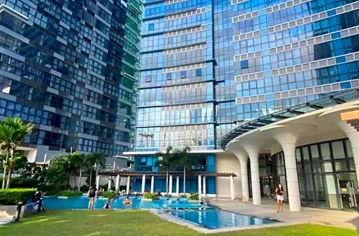 فندق Eg Private House -bgc Uptown 4*