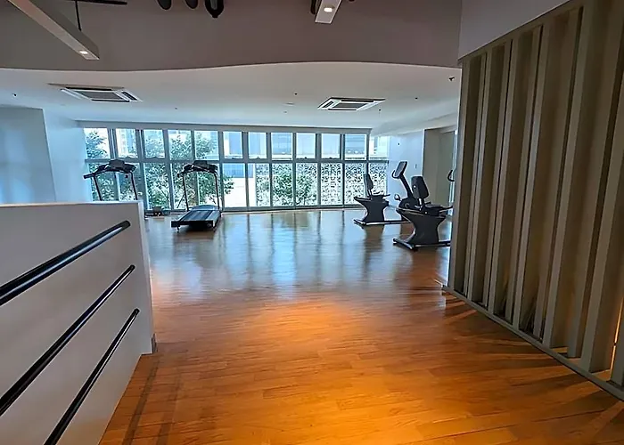 Eg Private House -bgc Uptown